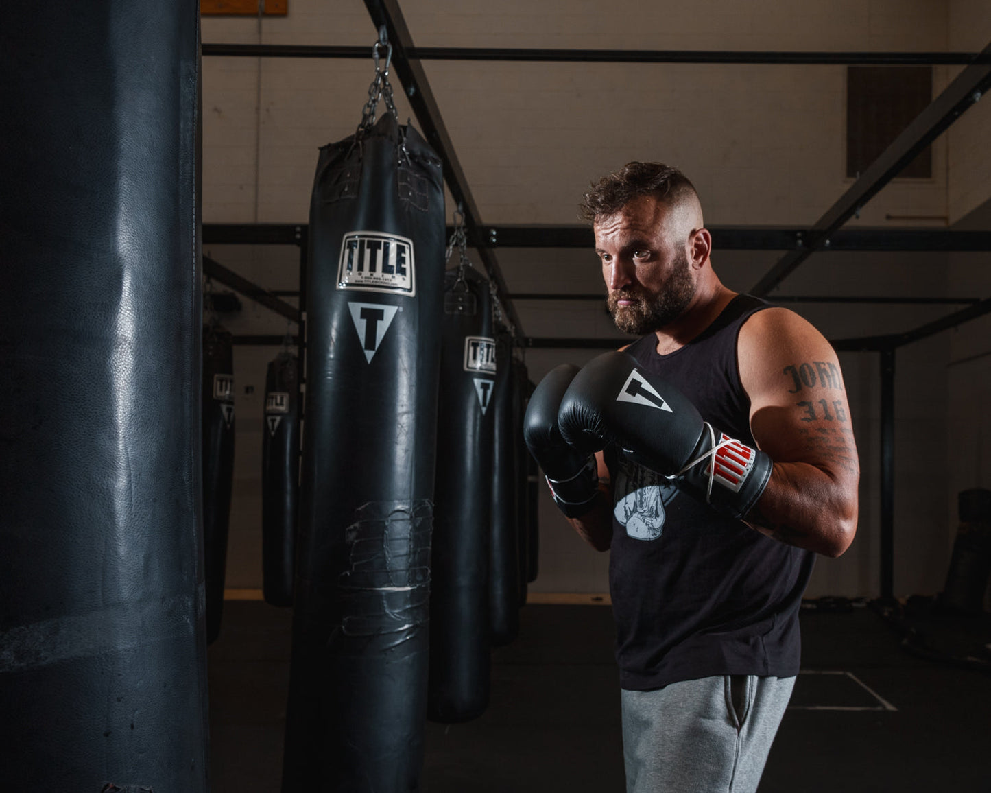 Classic Leather Lace Training Boxing Gloves 2.0