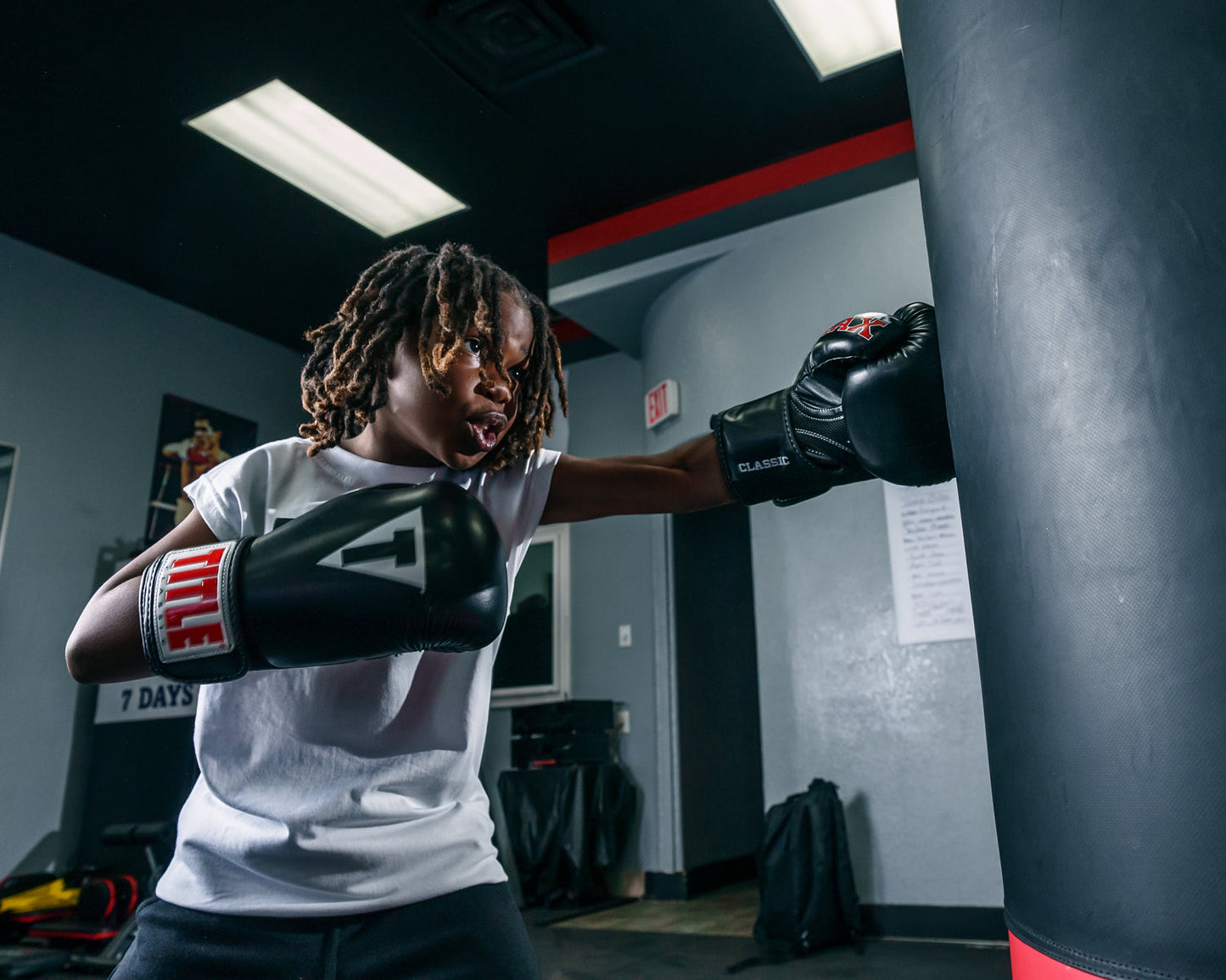 Classic Black Max Boxing Gloves