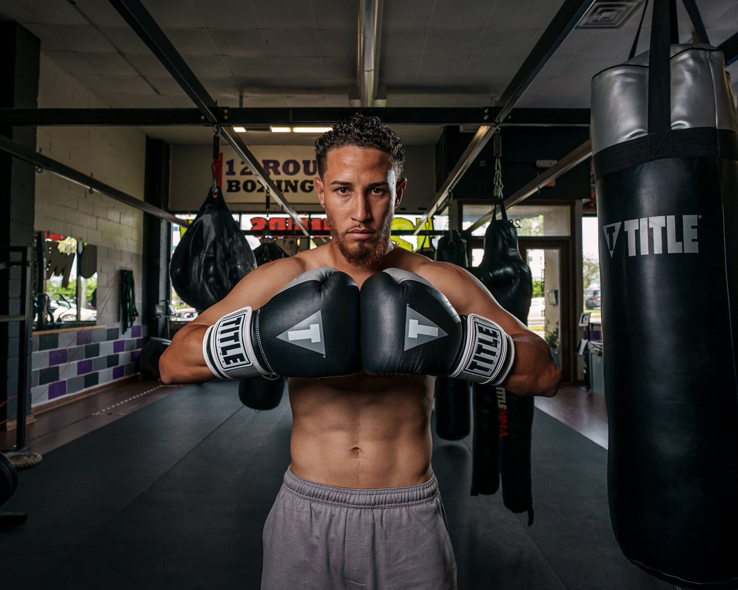 Boxing Gel World V2T Bag Boxing Gloves
