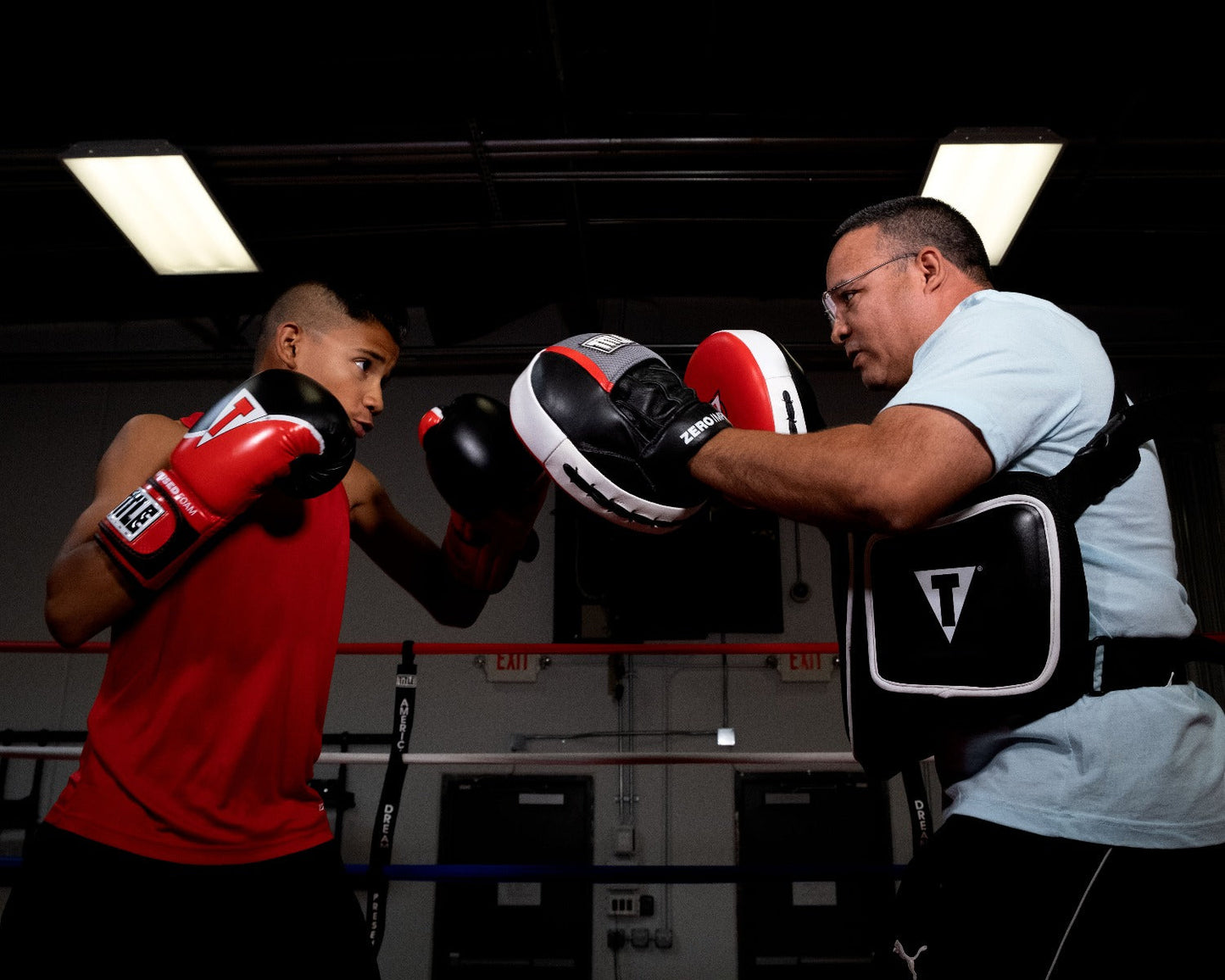Boxing Infused Foam Interrogate Training Boxing Gloves 2.0